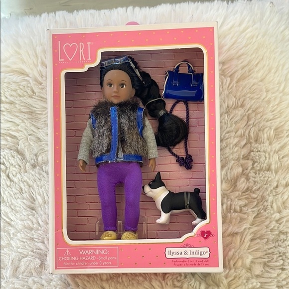 Lori doll  with Accessories NWT in box - Picture 1 of 5